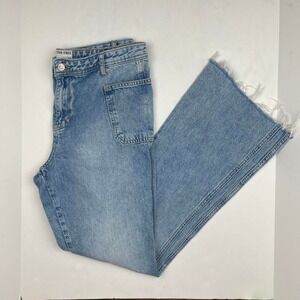 Free People Distressed Flare Jeans Denim Rare Women's 30 Raw Hem Boho Casual